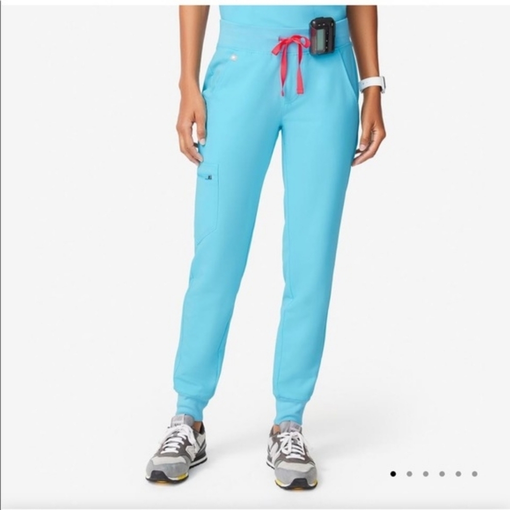 Figs S Neon Blue Zamora